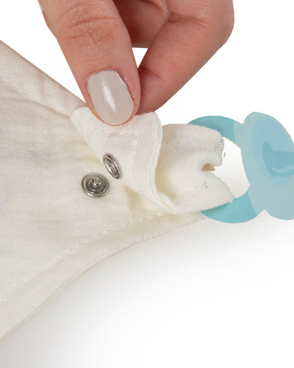 Babyjem Muslin Bib With Pacifier Hanger - 837