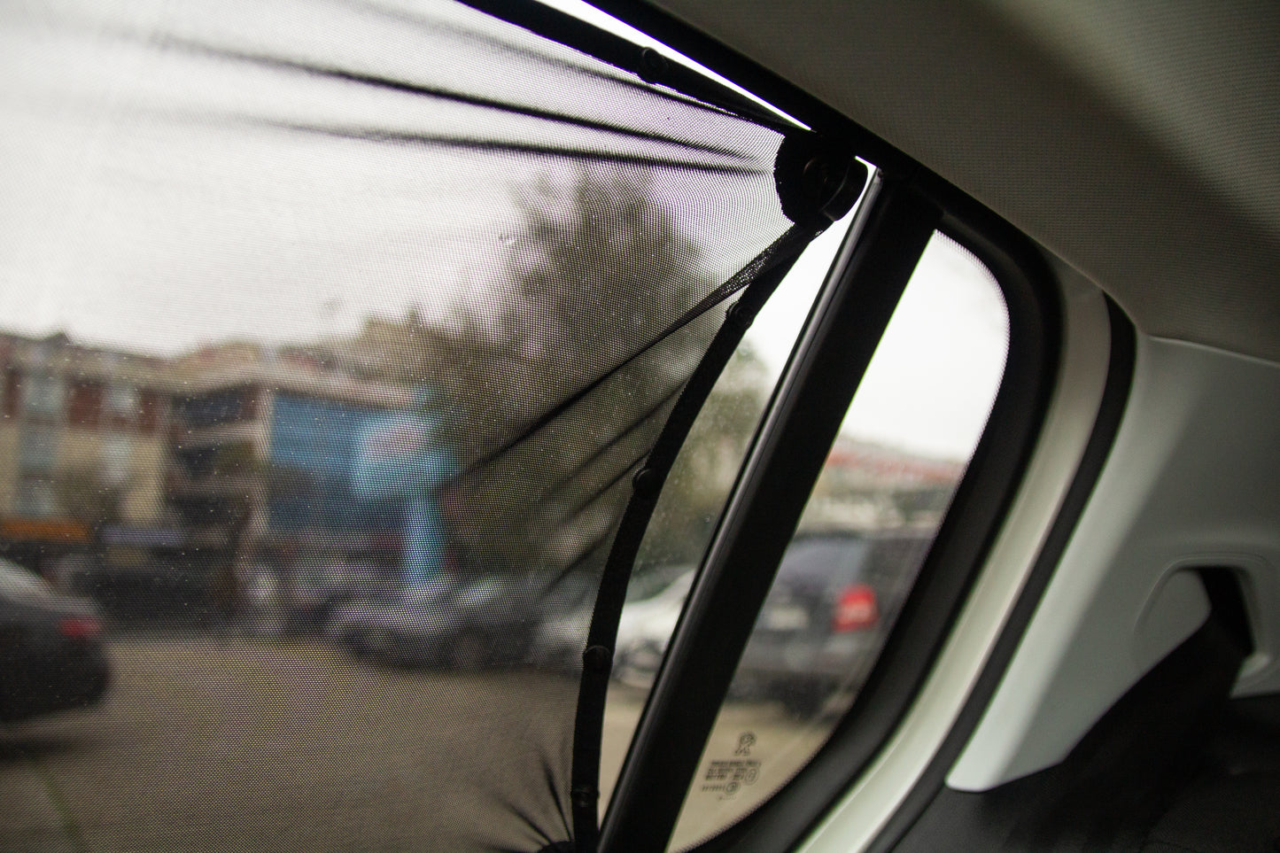 Babyjem adjustable window sun shade