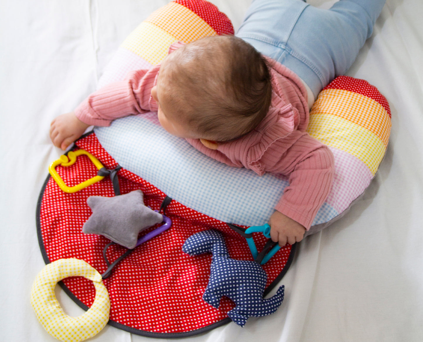 Babyjem baby exercising pillow with toys